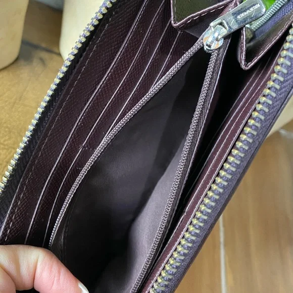 Coach Metallic Purple Leather continental zip around Wallet NWOT - Picture 7 of 10